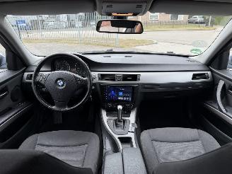 BMW 3-serie 320i  Automaat picture 13