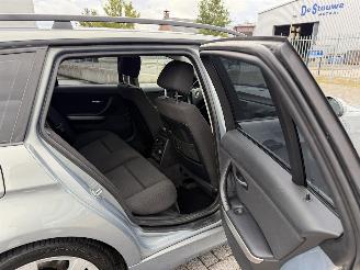 BMW 3-serie 320i  Automaat picture 17