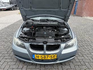 BMW 3-serie 320i  Automaat picture 20