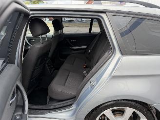 BMW 3-serie 320i  Automaat picture 12