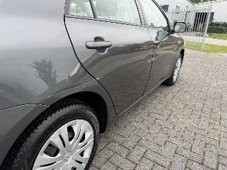 Toyota Corolla 1.6 16V Sol CLIMA picture 10
