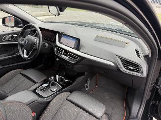 BMW 1-serie 116 D Aut. Executive Edition picture 23