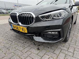 BMW 1-serie 116 D Aut. Executive Edition picture 9