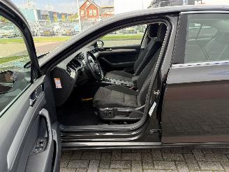 Volkswagen Passat 1.4 TSI DSG Clima - Navi picture 14