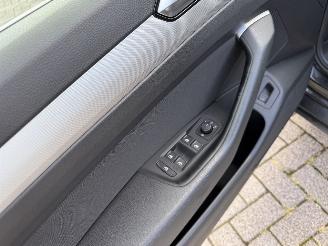 Volkswagen Passat 1.4 TSI DSG Clima - Navi picture 10