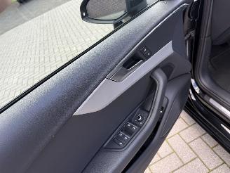 Audi A4 2.0 TDI Aut. S edition Clima - Navi - Pano picture 13