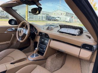 Porsche 911 Cabrio picture 22