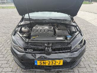 Volkswagen Golf 2.0 GTD 135kw DSG Pano - Clima - Navi picture 10