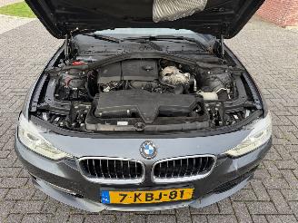 BMW 3-serie 320i 125kw Clima Navi picture 11