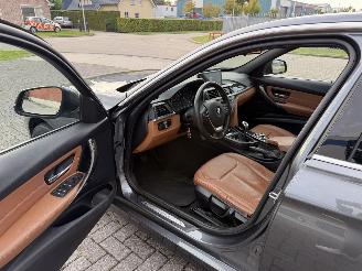 BMW 3-serie 320i 125kw Clima Navi picture 14