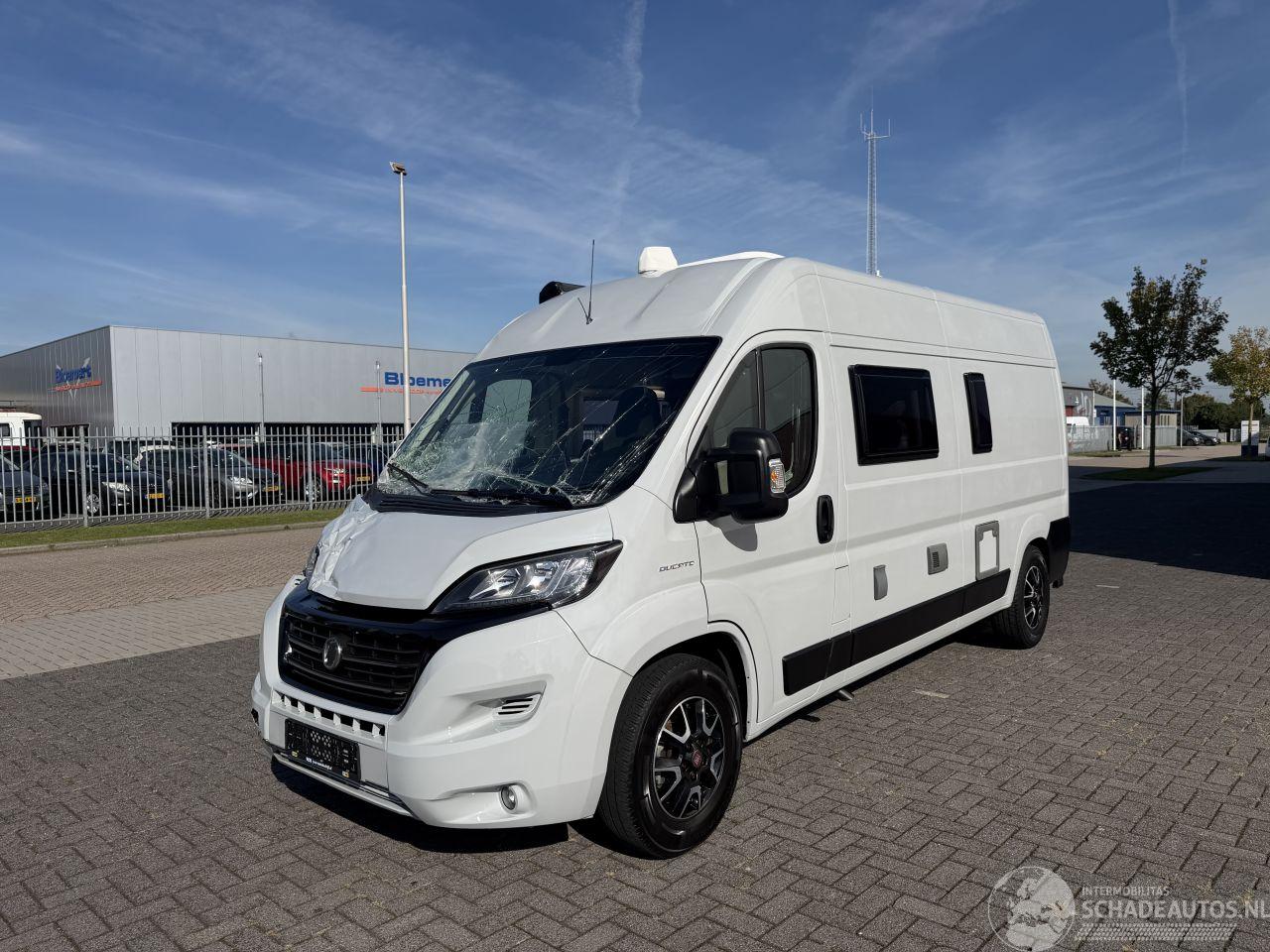 Challenger  Vany Elegance V124  2.3 Automaat
