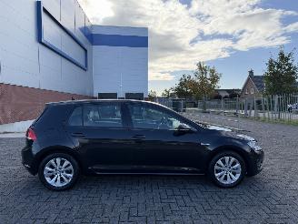  Volkswagen Golf 1.0 TSI 85Kw Navi - Clima 2015/10