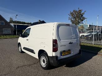 Peugeot Partner 1.5 HDI 73kw Airco - Navi - Euro6 picture 7