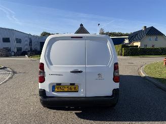 Peugeot Partner 1.5 HDI 73kw Airco - Navi - Euro6 picture 4
