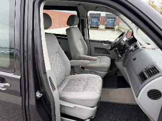 Volkswagen Transporter 2.5 TDI 96 Kw DubbelCabine picture 22