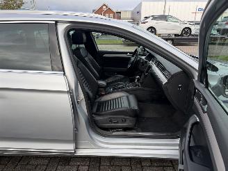 Volkswagen Passat 1.4 TSI GTE Highline Clima - Pano - Navi picture 17