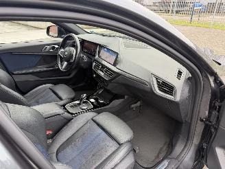 BMW 1-serie 118i M High Exe 103kw Clima - Navi picture 22