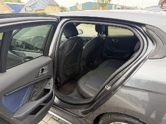 BMW 1-serie 118i M High Exe 103kw Clima - Navi picture 14