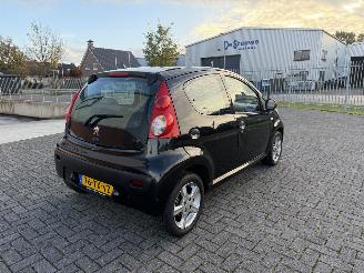 Peugeot 107 1.0 12V XR picture 6
