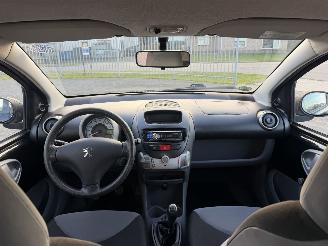 Peugeot 107 1.0 12V XR picture 13
