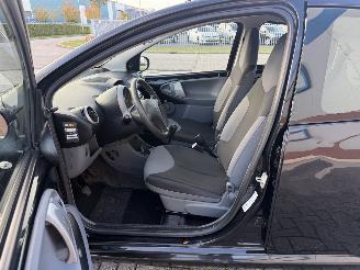 Peugeot 107 1.0 12V XR picture 12