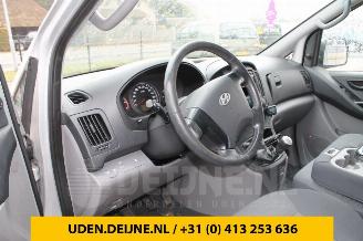 Hyundai H300  picture 10