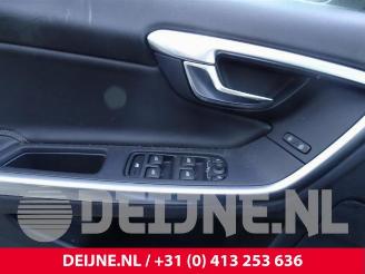 Volvo V-60 V60 I (FW/GW), Combi, 2010 / 2018 2.0 D2 16V picture 10