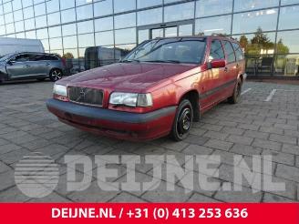 Salvage car Volvo 850 850 Estate, Combi, 1992 / 1997 2.5i 10V 1996/9