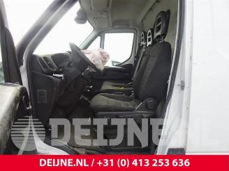 Iveco New Daily New Daily VI, Van, 2014 33.210, 35.210 picture 9