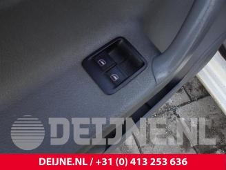 Volkswagen Caddy Caddy III (2KA,2KH,2CA,2CH), Van, 2004 / 2015 2.0 SDI picture 15