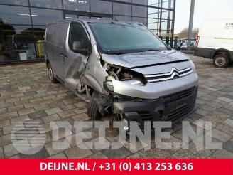 damaged passenger cars Citroën Jumpy Jumpy, Van, 2016 2.0 Blue HDI 120 2018/1