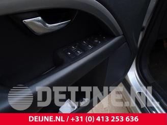 Volvo V-70 V70 (BW), Combi, 2007 / 2016 2.0 D4 16V picture 23