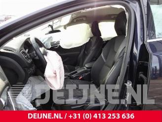 Volvo V-40 V40 (MV), Hatchback 5-drs, 2012 / 2019 2.0 D2 16V picture 21