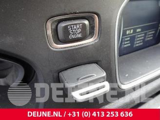Volvo V-40 V40 (MV), Hatchback 5-drs, 2012 / 2019 2.0 D2 16V picture 33