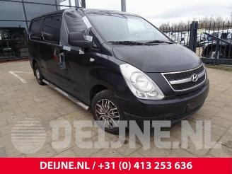 Salvage car Hyundai H-300 H-300, Van, 2008 2.5 CRDi 2008/9