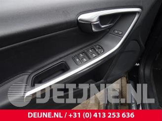 Volvo V-60 V60 I (FW/GW), Combi, 2010 / 2018 2.0 D2 16V picture 15