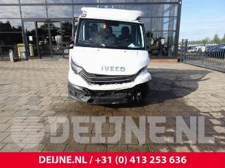 Iveco New Daily New Daily VI, Chassis-Cabine, 2014 35C18,35S18,40C18,50C18,60C18,65C18,70C18 picture 2