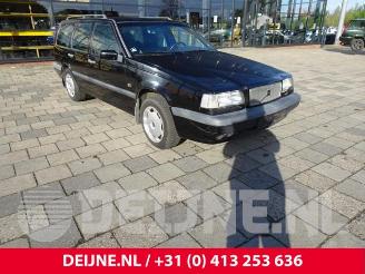 rozbiórka samochody osobowe Volvo 850 850 Estate, Combi, 1992 / 1997 2.5i T 20V AWD 1996/11