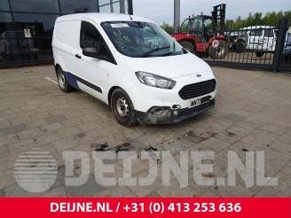 Salvage car Ford Courier Transit Courier, Van, 2014 1.0 Ti-VCT EcoBoost 12V 2022/0
