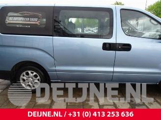 Hyundai H-300 H-300, Van, 2008 2.5 CRDi picture 35