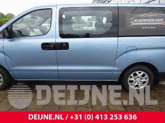 Hyundai H-300 H-300, Van, 2008 2.5 CRDi picture 17