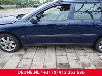 Volvo V-70 V70 (SW), Combi, 1999 / 2008 2.4 20V 140 Bifuel picture 19