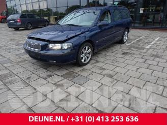 Volvo V-70 V70 (SW), Combi, 1999 / 2008 2.4 20V 140 Bifuel picture 3