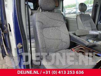 Renault Master Master III (FD/HD), Van, 2000 / 2010 3.0 dCi 16V 140 picture 26