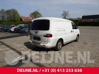 Hyundai H-200 H-1/H-200, Van, 1997 / 2008 2.5 CRDi Powervan picture 7