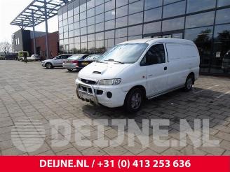 Hyundai H-200 H-1/H-200, Van, 1997 / 2008 2.5 CRDi Powervan picture 3