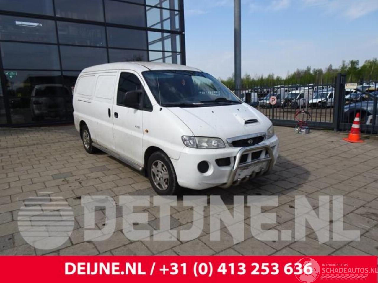 Hyundai H-200 H-1/H-200, Van, 1997 / 2008 2.5 CRDi Powervan