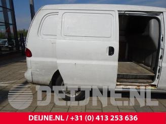 Hyundai H-200 H-1/H-200, Van, 1997 / 2008 2.5 CRDi Powervan picture 23