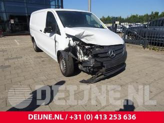 Vrakbiler auto Mercedes Vito Vito (447.6), Van, 2014 1.6 111 CDI 16V 2014/11