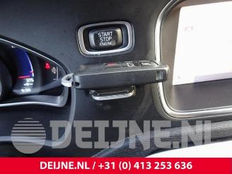 Volvo V-40 V40 (MV), Hatchback 5-drs, 2012 / 2019 1.6 T3 GTDi 16V picture 32